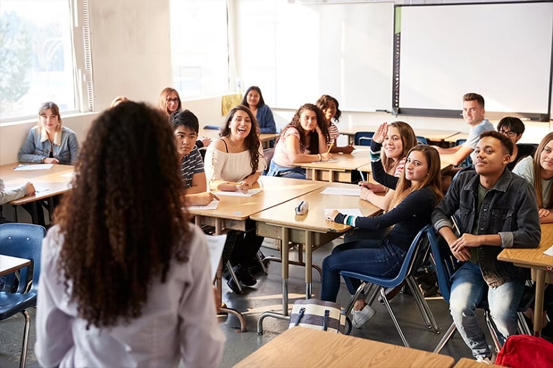 Sekolah Menguji Otak, Dunia Menguji Mental — Siapa yang Siap?