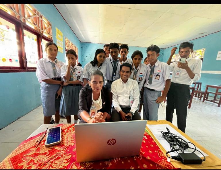 Sekolah Satelit: Pendidikan untuk Anak di Daerah Terpencil